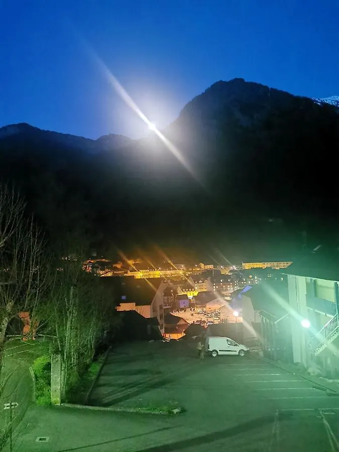 Appartement d'une chambre avec balcon a Cauterets